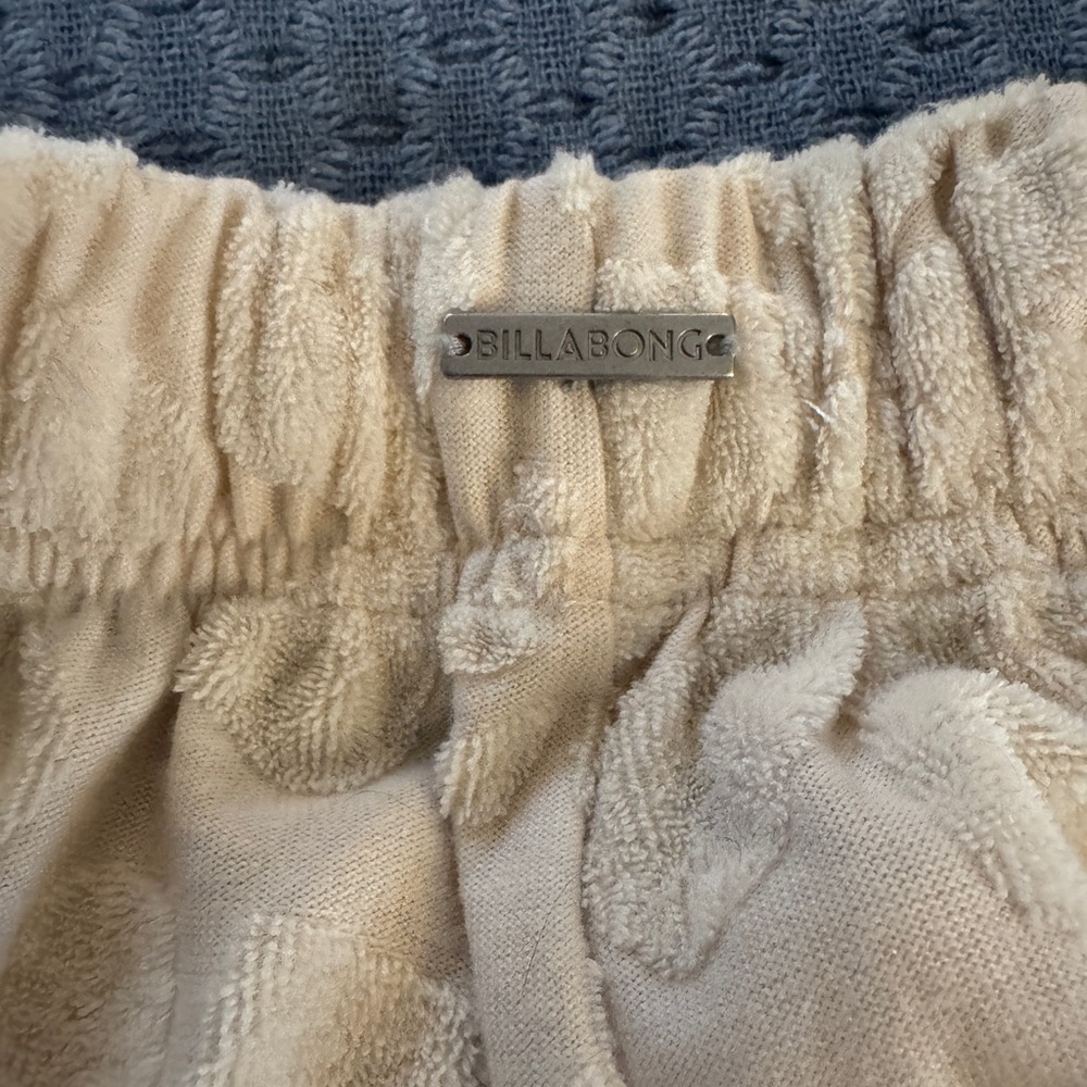 Women’s Cream Embossed Terry Shorts - Picture 7 of 8